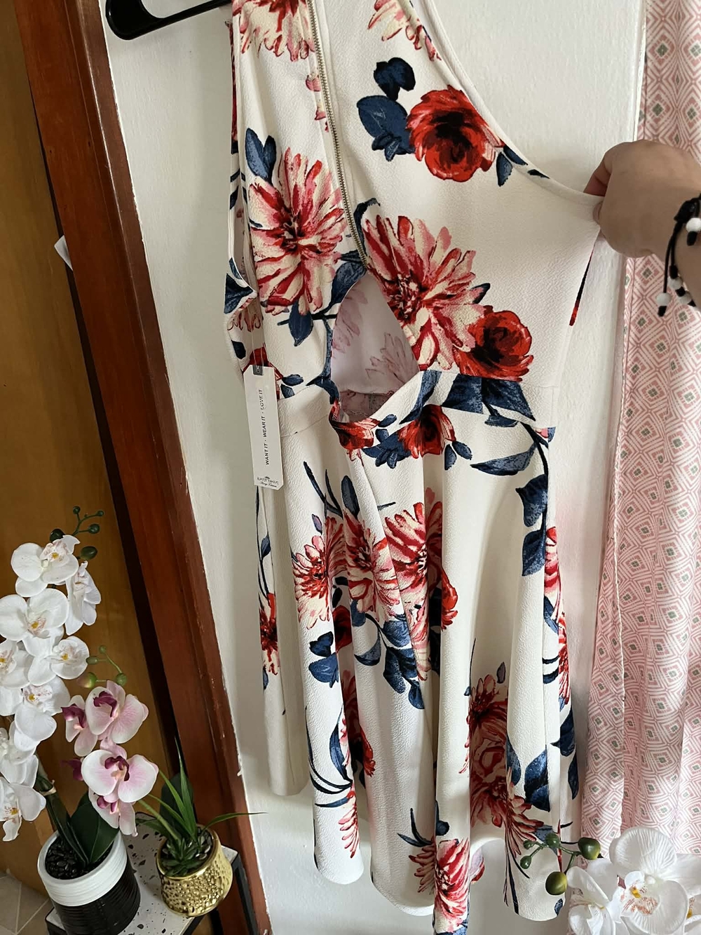 Almost Famous Cream Halter Fit-and-Flare Dress with Red & Blue Floral Print - Picture 2 of 6